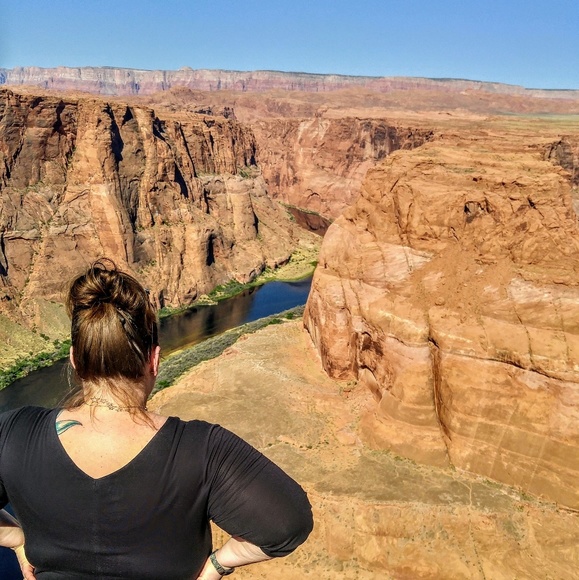 Meet your Posher, Gabby - Picture 7 of 8